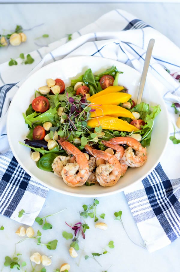 Mango Shrimp Salad with Champagne Vinaigrette | CaliGirl Cooking
