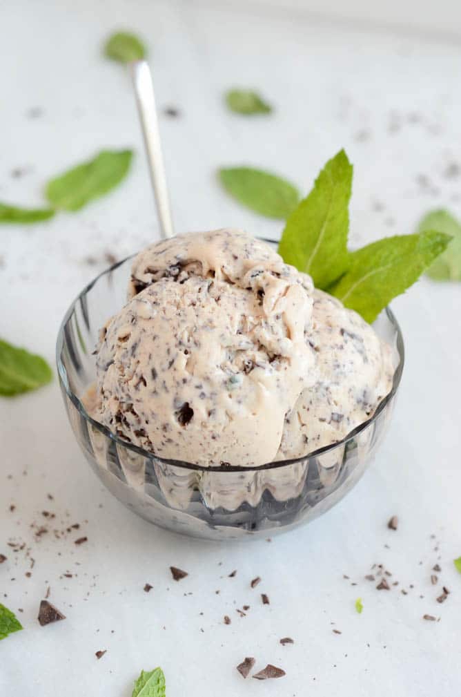 Fresh Mint Dark Chocolate Chip Ice Cream | CaliGirl Cooking