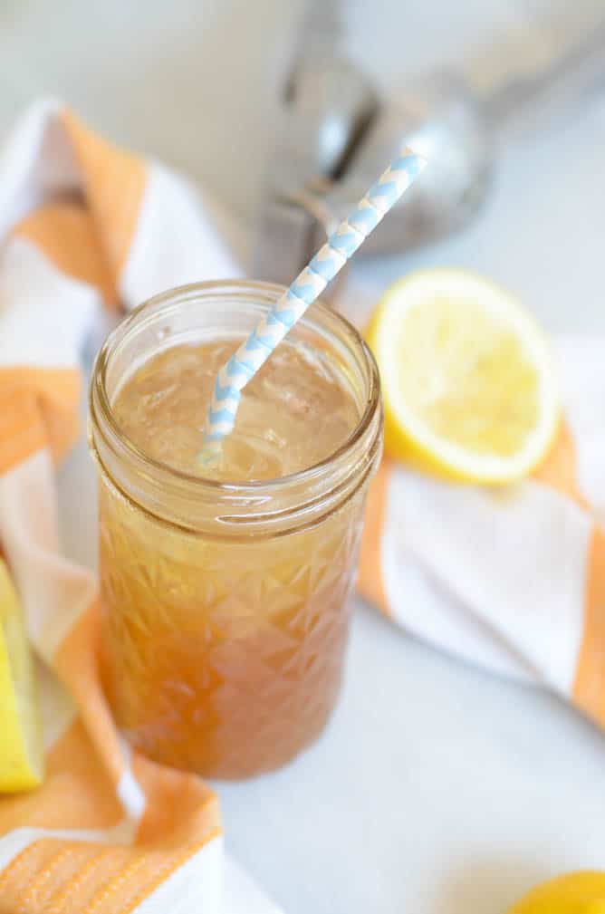 Spiked Maple Rosemary Lemonade | CaliGirlCooking.com