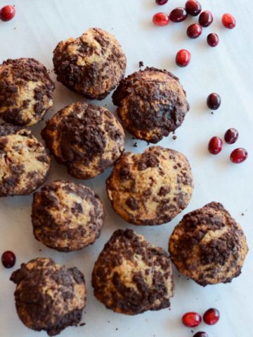 Cranberry Chocolate Chunk Muffins with Chocolate Streusel | CaliGirlCooking.com
