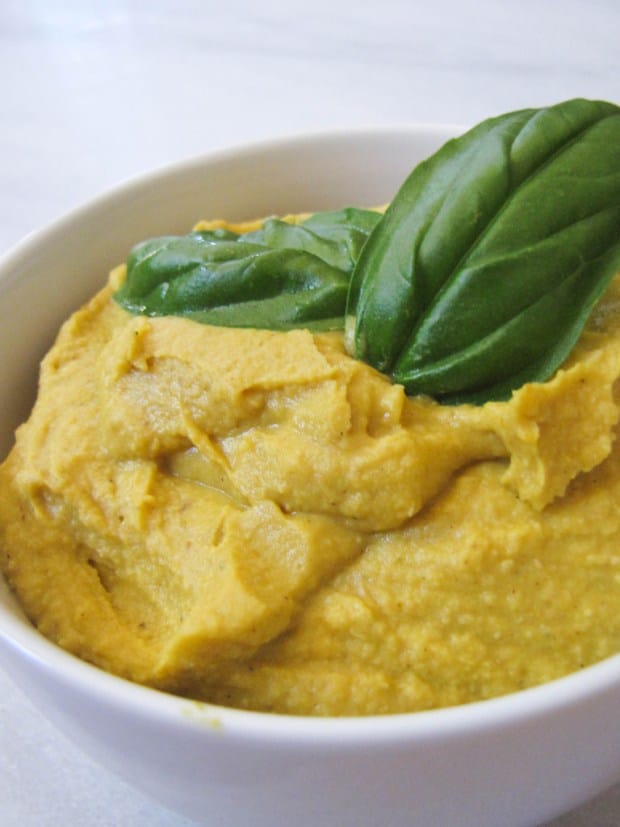 Pumpkin Curry Hummus | 22 Totally Achievable Thanksgiving Recipes on CaliGirlCooking.com