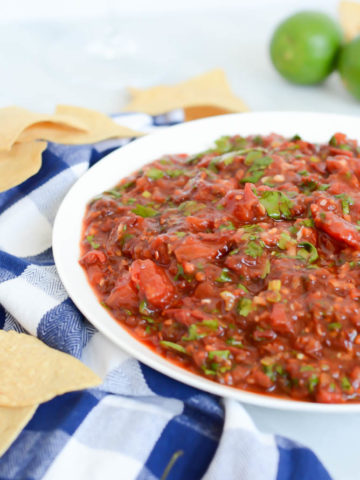 Spicy Homemade Salsa | CaliGirlCooking.com