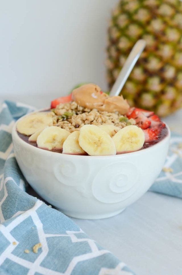 These Hidden Veggie Acai Bowls from CaliGirl Cooking are the perfect healthy breakfast for picky eaters.