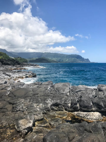 The beautiful view from Queen's Bath, Princeville, Kauai
