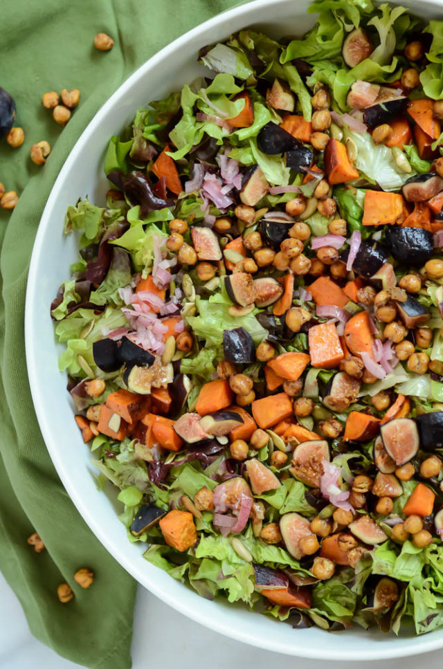 This Fall Harvest Chopped Salad with Apple Cider Vinaigrette feeds a crowd!