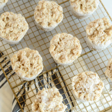 Make-Ahead Freezer Oatmeal Cups with Maple and Brown Sugar are the perfect healthy breakfast for busy mornings on-the-go.